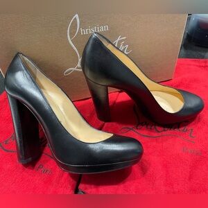 “GRAPI” 37.5 Christian Louboutin Black Calfskin Leather Round-Toe Platform Pumps